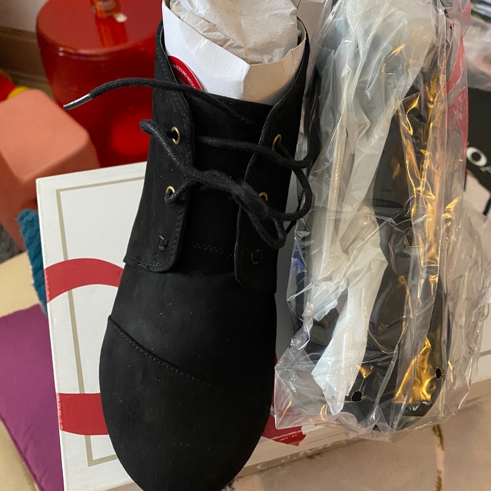 Mia memory foam ankle boot! Black - Size 8.0M